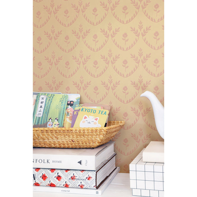 輸入壁紙 Majvillan / A sip of summer's spell / Bellini Sunny beige 163-03