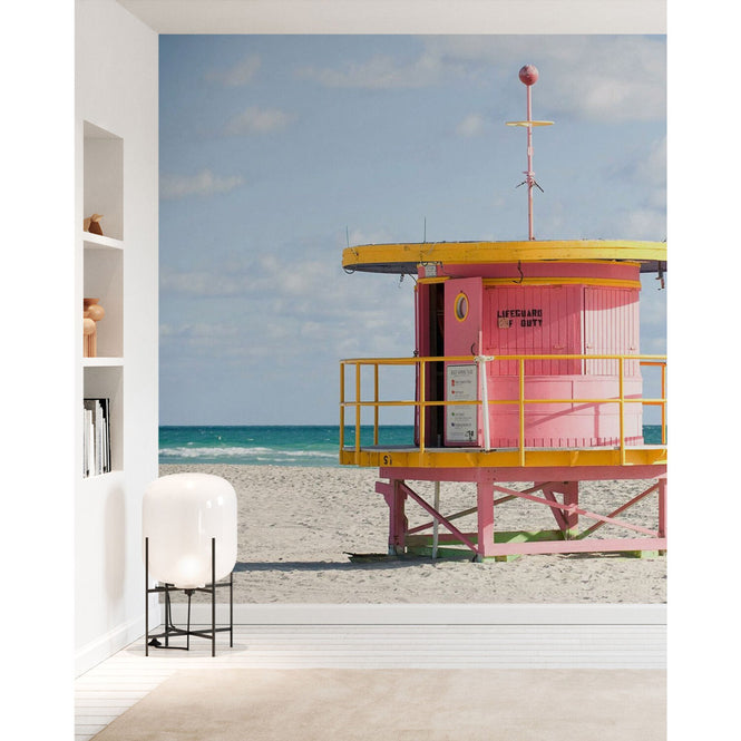 PHOTOWALL / Lifeguard Tower in Miami, USA (e40765)