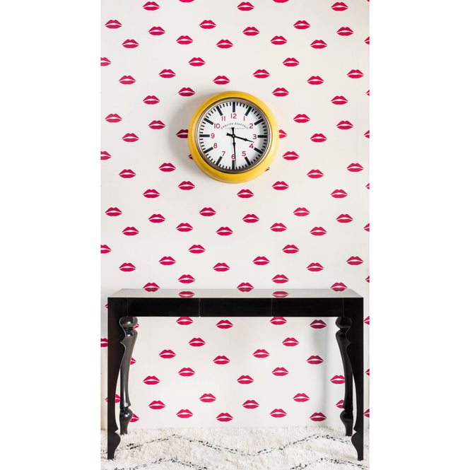 Barneby Gates / TABITHA WEBB / Lips Red On Cream BG/TW02/02