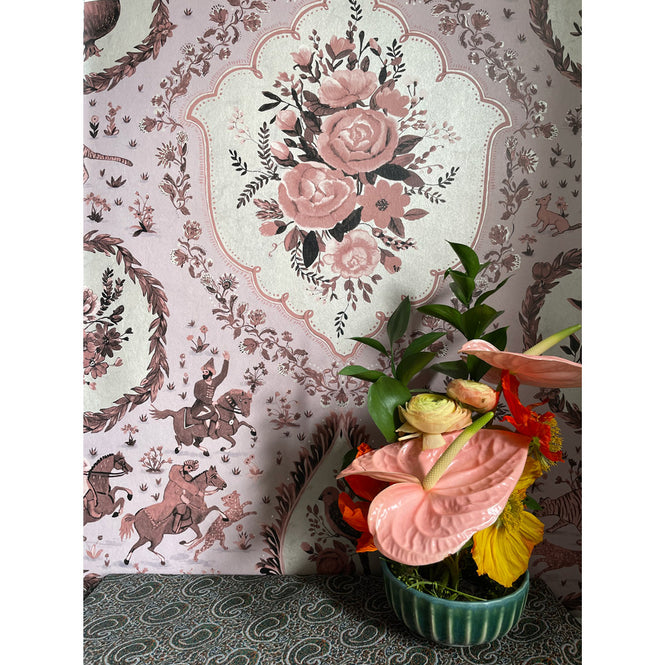 Modiarty Design / Chovgan Pearl