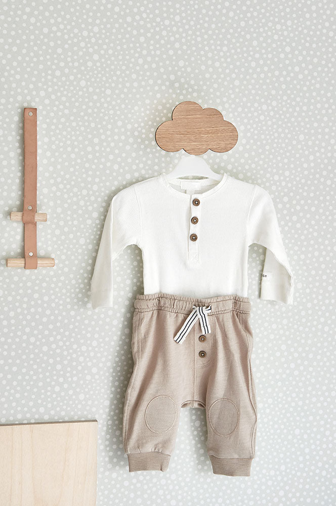 Majvillan / Dots Grey / 123-01