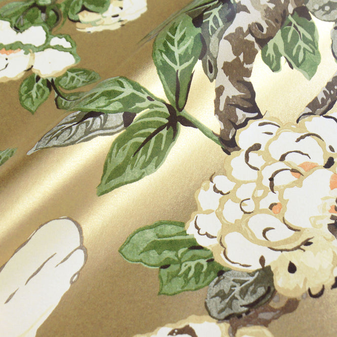 Sanderson / ONE SIXTY WALLPAPER COLLECTION / Caverley Gold Metallic / Gardenia Green 217036