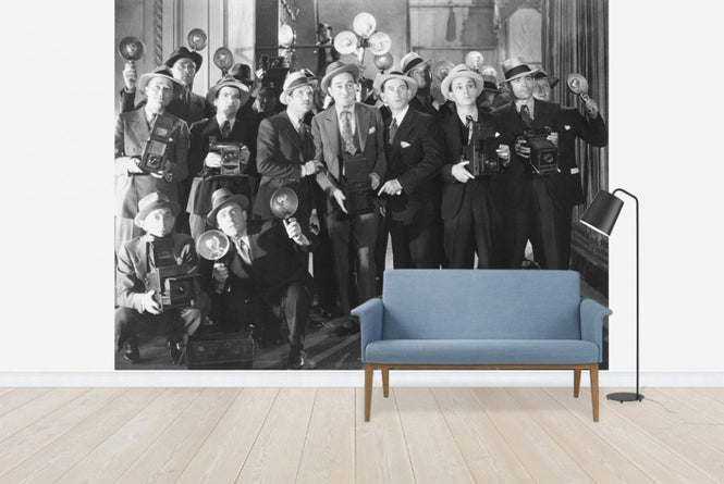 PHOTOWALL / Paparazzi Confusion (e21133)