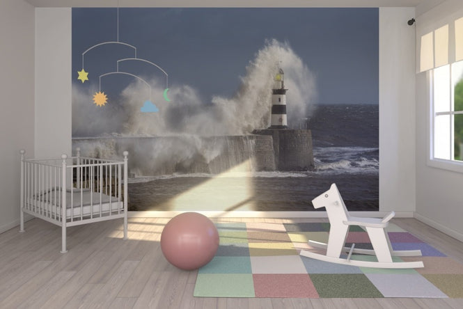 PHOTOWALL / Rough Sea at Seaham Lighthouse in England (e23190)