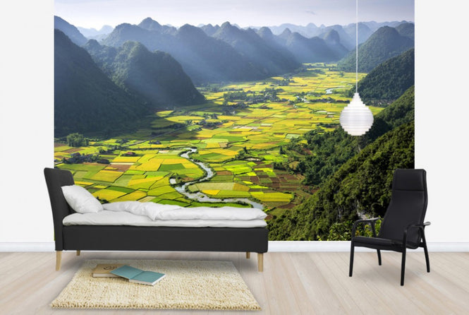 PHOTOWALL / Bacha Valley (e23970)