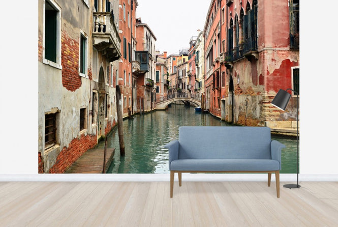 PHOTOWALL / Bricks and Water Alleys in Venice (e24199)