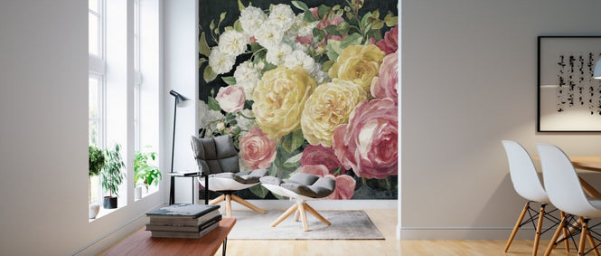 PHOTOWALL / Antique Roses on Black (e50045)