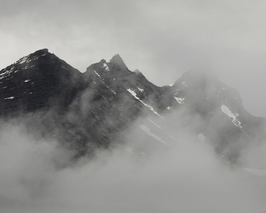 PHOTOWALL / Vettisfossen Mountains, Norway (e31066)