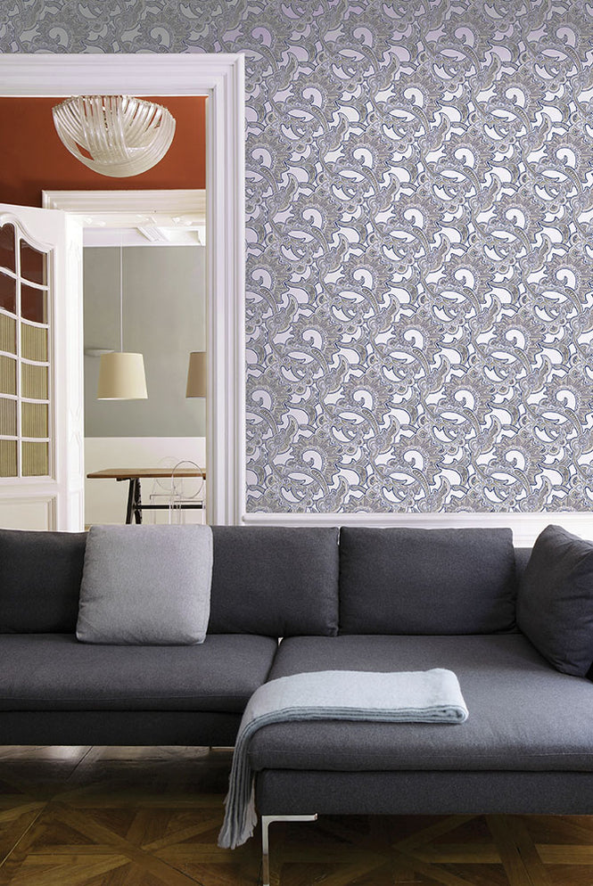 ※色違いの商品です