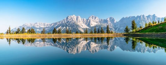 PHOTOWALL / Mountain Range Reflection (e317957)