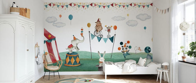 PHOTOWALL / Crazy Circus (e329205)