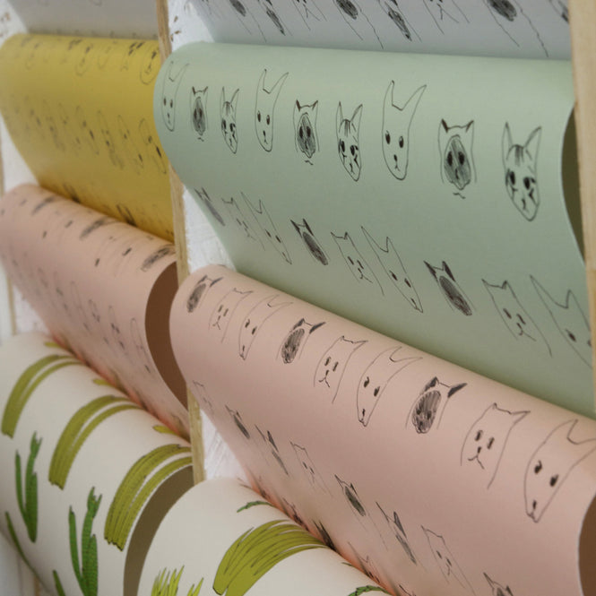 Baines&Fricker / DOGS WALLPAPER Pink