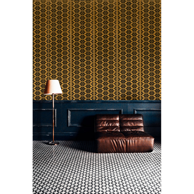 Deborah Bowness / HEIRLOOM / Flatware wallpaper Orange