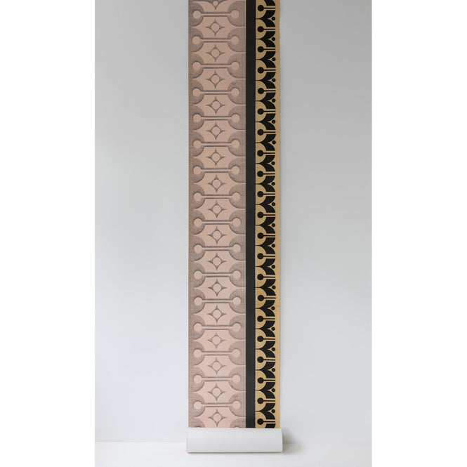 Deborah Bowness / HEIRLOOM / Mark 16 wallpaper Candy pink & Coffee brown