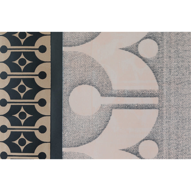 Deborah Bowness / HEIRLOOM / Mark 19 wallpaper Candy pink & Coffee brown