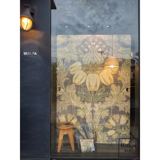 WALPA大阪店のディスプレイ