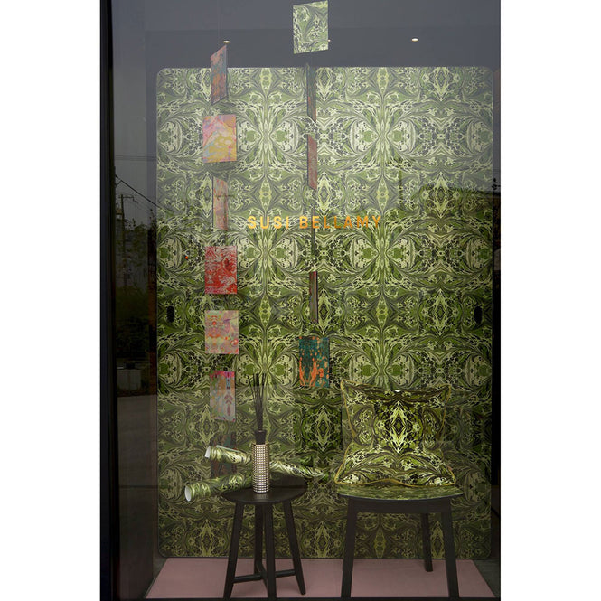 WALPA大阪店のディスプレイ