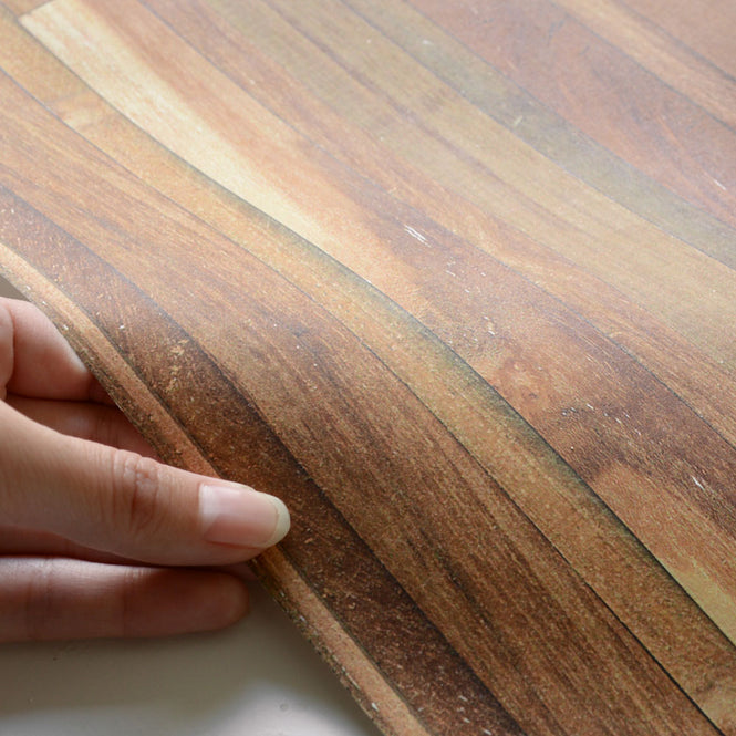 TIMBER STRIPS WALLPAPER by PIET HEIN EEK / TIM-05