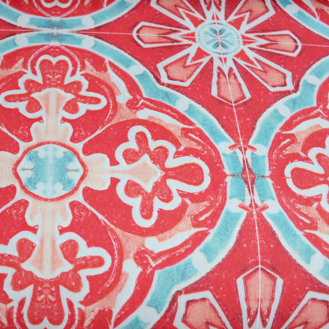 MINDTHEGAP /  RUFOUS TILE WP20055