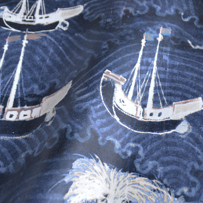 MINDTHEGAP / The Wallpaper Compendium / WAVES OF TSUSHIMA WP20513